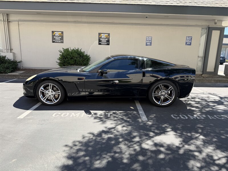 2010 Chevrolet Corvette Financing Available! - Photo 2 - Concord, CA 94520