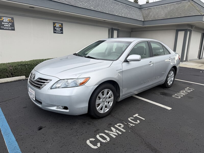 2007 Toyota Camry Hybrid! Clean Title! Financing Available!  