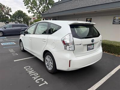 2014 Toyota Prius V Hybrid! Clean Title! Low Miles!  Financing Available! - Photo 7 - Concord, CA 94520