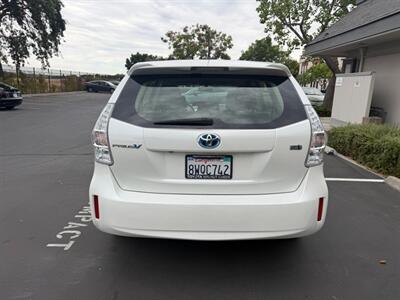 2014 Toyota Prius V Hybrid! Clean Title! Low Miles!  Financing Available! - Photo 3 - Concord, CA 94520