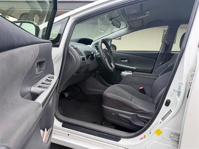2014 Toyota Prius V Hybrid! Clean Title! Low Miles!  Financing Available! - Photo 13 - Concord, CA 94520