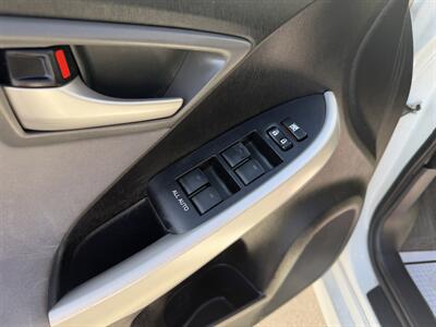 2015 Toyota Prius Clean Title! Financing Available!   - Photo 12 - Concord, CA 94520