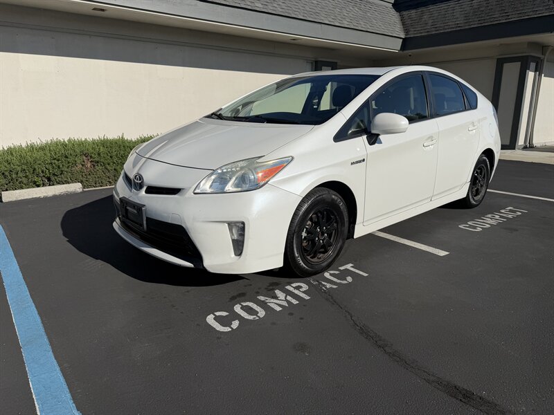 2015 Toyota Prius Clean Title! Financing Available!   - Photo 1 - Concord, CA 94520