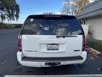 2007 GMC Yukon XL Denali BLACK FRIDAY SALE FINANCE AVAILABLE! - Photo 4 - Concord, CA 94520
