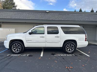 2007 GMC Yukon XL Denali BLACK FRIDAY SALE FINANCE AVAILABLE! - Photo 2 - Concord, CA 94520