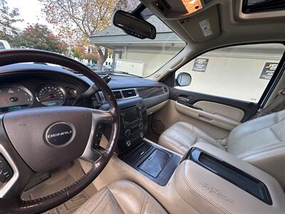 2007 GMC Yukon XL Denali BLACK FRIDAY SALE FINANCE AVAILABLE! - Photo 13 - Concord, CA 94520