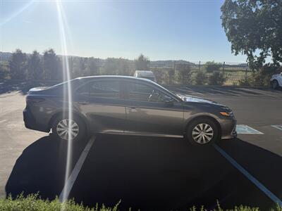 2023 Toyota Camry LE Hybrid!  Low Miles! 1 Owner!  Clean Title! Financing Available! - Photo 7 - Concord, CA 94520