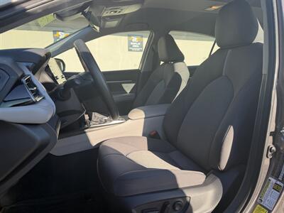 2023 Toyota Camry LE Hybrid!  Low Miles! 1 Owner!  Clean Title! Financing Available! - Photo 9 - Concord, CA 94520