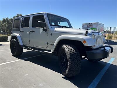 2010 Jeep Wrangler Unlimited Sahara 4x4   - Photo 7 - Concord, CA 94520