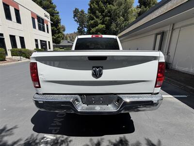 2022 RAM 1500 SLT CrewCab! 4X4! 5.7 Hemi! Clean Title!  Financing Available! - Photo 4 - Concord, CA 94520