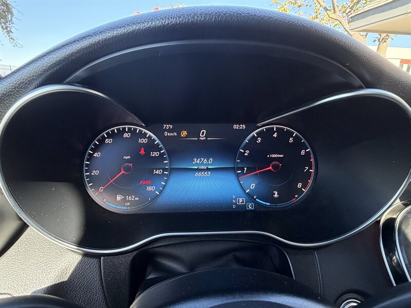 2022 Mercedes-Benz GLC300 GLC 300! Low Miles! Black On Black! Clean Title! Financing Available! - Photo 14 - Concord, CA 94520