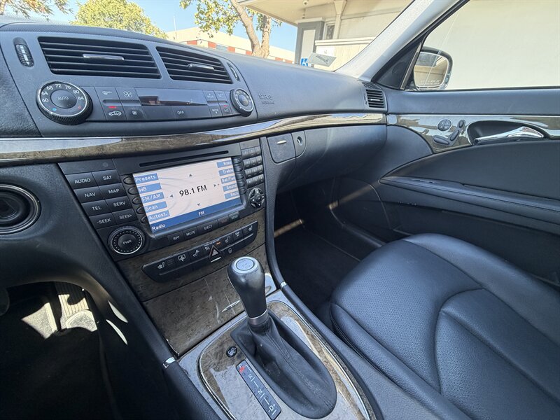 2008 Mercedes-Benz E-350! Premium! Clean Title! Low Miles! Financing Available! - Photo 11 - Concord, CA 94520