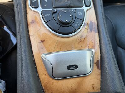 2009 Mercedes-Benz SL 550 MUST SEE CLEAN TITLE FINANCING AVAILABLE - Photo 14 - Concord, CA 94520