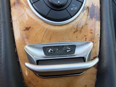 2009 Mercedes-Benz SL 550 MUST SEE CLEAN TITLE FINANCING AVAILABLE - Photo 15 - Concord, CA 94520