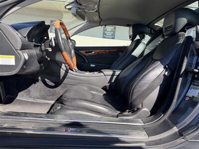 2009 Mercedes-Benz SL 550 MUST SEE CLEAN TITLE FINANCING AVAILABLE - Photo 9 - Concord, CA 94520