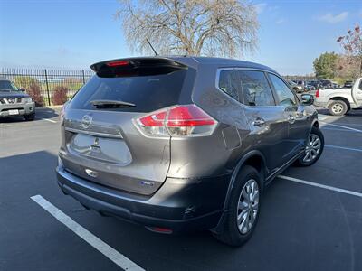 2014 Nissan Rogue S   - Photo 5 - Concord, CA 94520