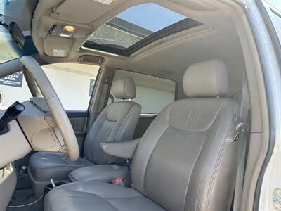 2006 Toyota Sienna XLE 7 Passenger 6000 OUT THE DOOR   - Photo 8 - Concord, CA 94520