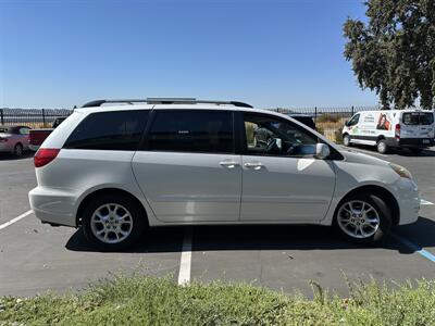 2006 Toyota Sienna XLE 7 Passenger 6000 OUT THE DOOR   - Photo 6 - Concord, CA 94520