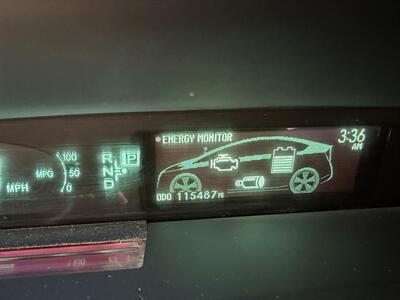 2010 Toyota Prius Hybrid! Solar Roof! Clean Title! Financing Available! - Photo 12 - Concord, CA 94520