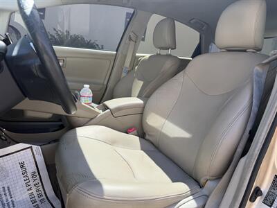 2010 Toyota Prius Hybrid! Solar Roof! Clean Title! Financing Available! - Photo 9 - Concord, CA 94520