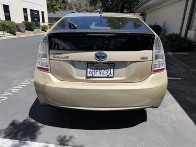 2010 Toyota Prius Hybrid! Solar Roof! Clean Title! Financing Available! - Photo 4 - Concord, CA 94520