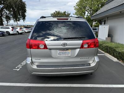 2009 Toyota Sienna LE 8-Passenger 6000 OUT THE DOOR   - Photo 4 - Concord, CA 94520