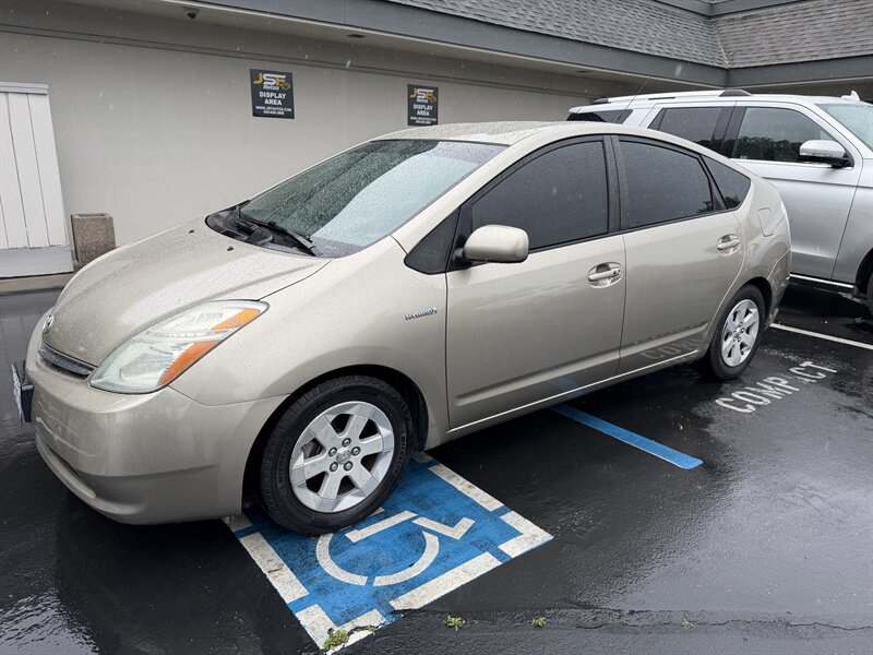 2006 Toyota Prius 111K MILES CLEAN TITLE  Financing Available! - Photo 1 - Concord, CA 94520