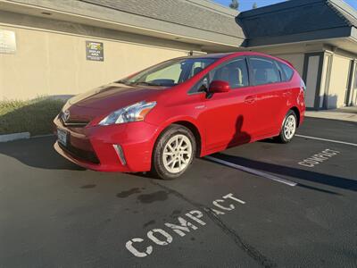 2013 Toyota Prius V Two! Hybrid! Clean Title!  Low Miles! Financing Available! - Photo 2 - Concord, CA 94520