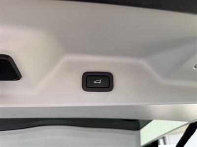 2016 Land Rover Range Rover Supercharged LWB Financing Available! - Photo 29 - Concord, CA 94520