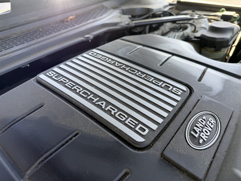 2016 Land Rover Range Rover Supercharged LWB Financing Available! - Photo 33 - Concord, CA 94520