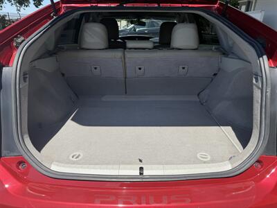 2011 Toyota Prius Five  Financing Available! - Photo 11 - Concord, CA 94520