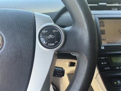 2011 Toyota Prius Five  Financing Available! - Photo 16 - Concord, CA 94520