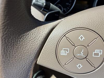 2009 Mercedes-Benz GL 450 4MATIC Financing Available! - Photo 22 - Concord, CA 94520