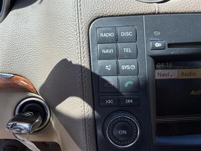 2009 Mercedes-Benz GL 450 4MATIC Financing Available! - Photo 18 - Concord, CA 94520