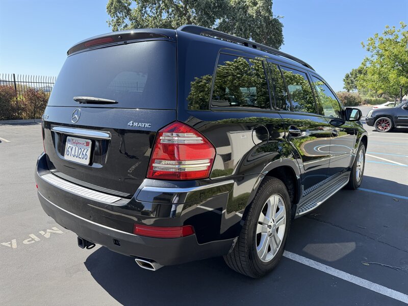 2009 Mercedes-Benz GL 450 4MATIC Financing Available! - Photo 5 - Concord, CA 94520
