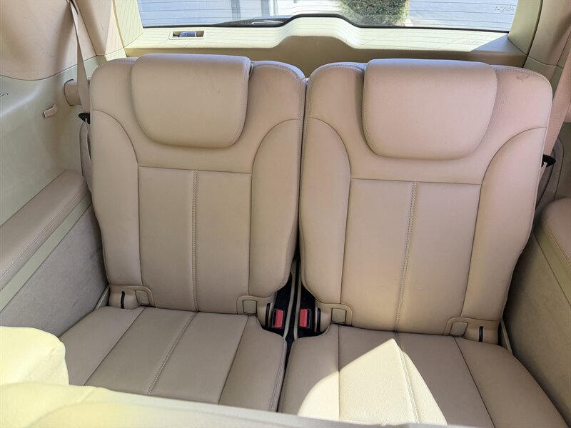 2009 Mercedes-Benz GL 450 4MATIC Financing Available! - Photo 16 - Concord, CA 94520