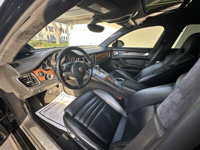 2012 Porsche Panamera Turbo! Clean Title! AWD!  Financing Available! - Photo 10 - Concord, CA 94520