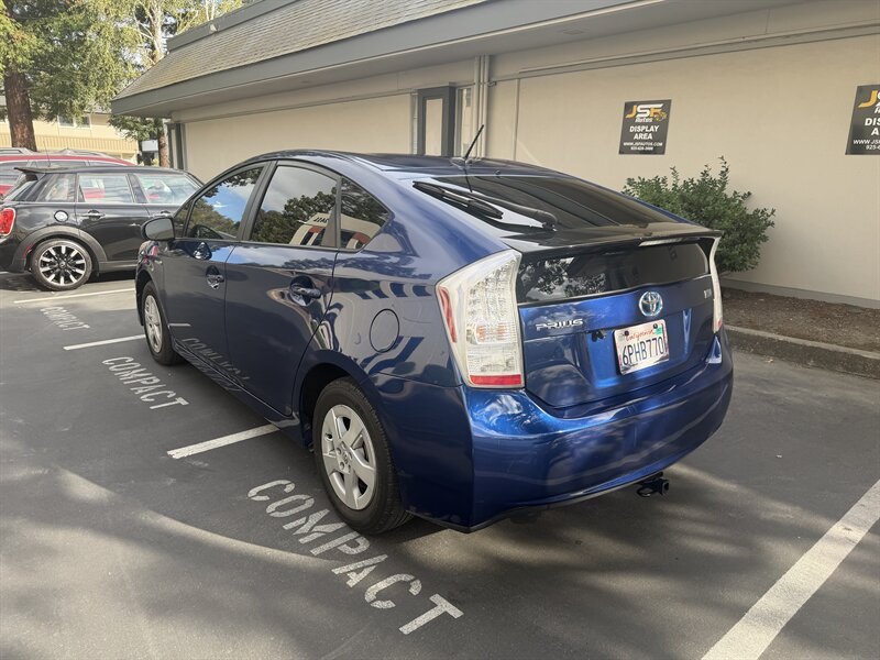 2010 Toyota Prius Hybrid! Clean Title! Financing Available! - Photo 3 - Concord, CA 94520