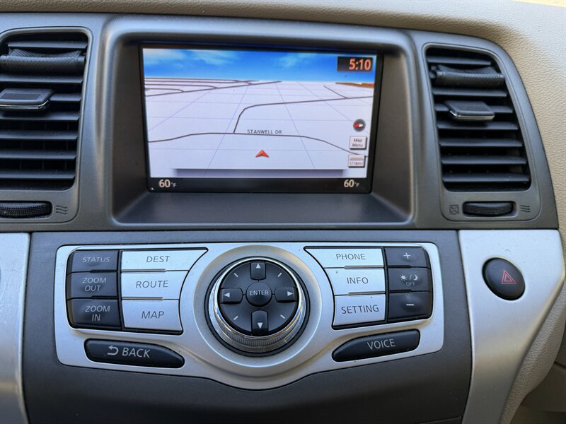 2013 Nissan Murano Platinum Edition Financing Available! - Photo 21 - Concord, CA 94520