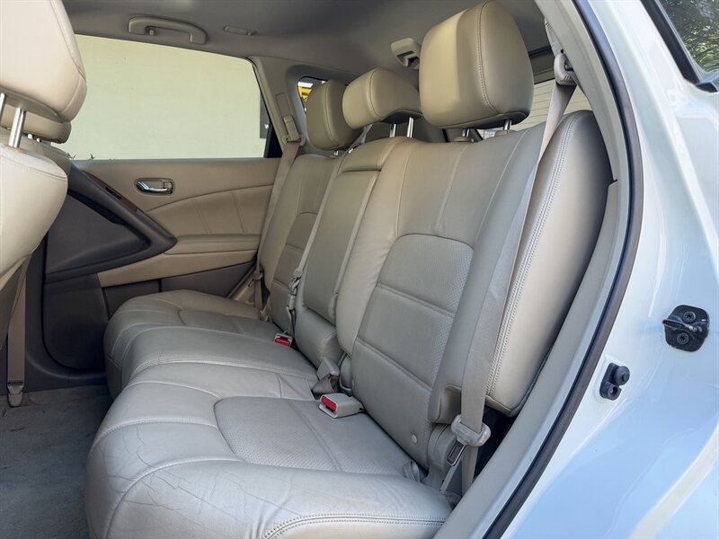 2013 Nissan Murano Platinum Edition Financing Available! - Photo 9 - Concord, CA 94520