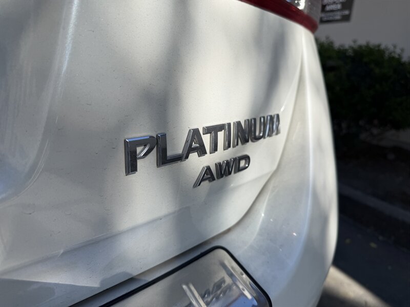 2013 Nissan Murano Platinum Edition Financing Available! - Photo 24 - Concord, CA 94520