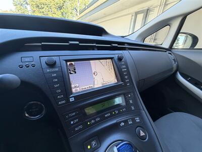 2010 Toyota Prius Hybrid! Clean Title! Low Miles! Financing Available! - Photo 11 - Concord, CA 94520