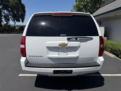 2013 Chevrolet Suburban LS! Very Low Miles! 36k Miles! Clean Title!  Memorial Week Special! - Photo 4 - Concord, CA 94520
