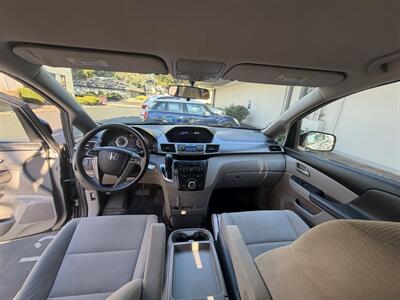2013 Honda Odyssey EX  Financing Available! - Photo 12 - Concord, CA 94520