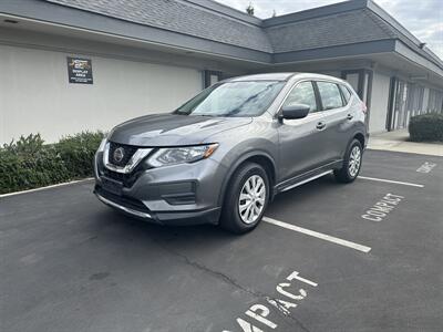 2018 Nissan Rogue S FWD CLEAN TITLE  