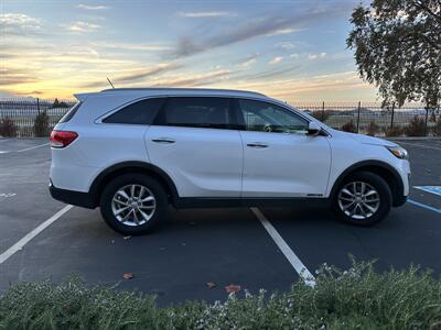 2016 Kia Sorento LX Plus V6 3RD ROW  5000 OUT THE DOOR THANKSGIVING SPECIAL (CASH ONLY) - Photo 6 - Concord, CA 94520