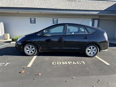 2005 Toyota Prius 4950 OUT THE DOOR   - Photo 2 - Concord, CA 94520