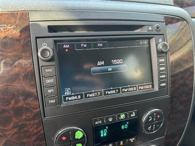 2007 GMC Yukon Denali  FINANCING AVAILABLE - Photo 17 - Concord, CA 94520