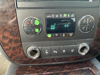 2007 GMC Yukon Denali  FINANCING AVAILABLE - Photo 18 - Concord, CA 94520