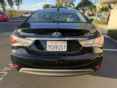 2011 Hyundai Sonata Hybrid Hybrid! Clean Title! Low Miles! Financing Available! - Photo 6 - Concord, CA 94520